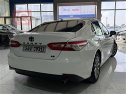 تۆیۆتا کامری